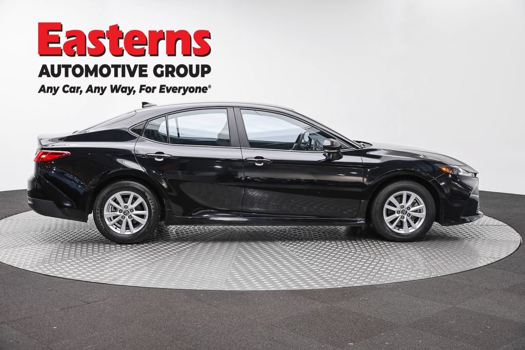 Used 2026 Toyota Camry LE FWD image 5