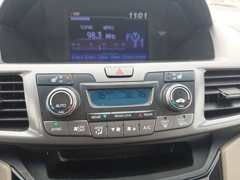 Used 2013 Honda Odyssey EX-L image 21