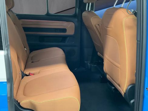 New 2025 Volkswagen ID. Buzz Pro S image 9