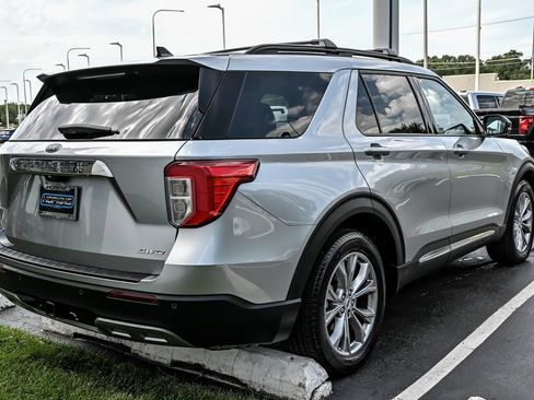 Certified 2024 Ford Explorer XLT w/ Equipment Group 202A AWD/4WD image 8