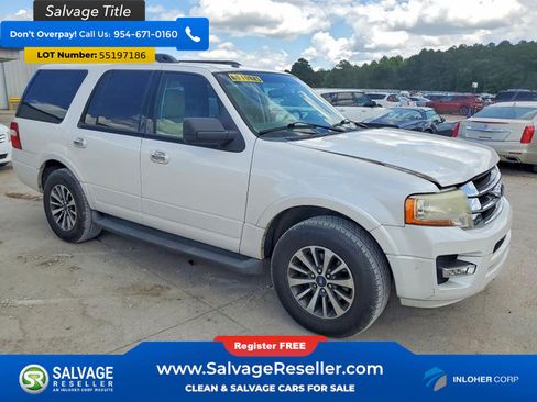 Used 2015 Ford Expedition XLT w/ Equipment Group 202A RWD image 5