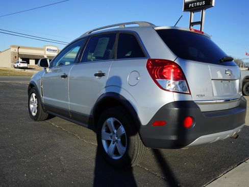 Used 2012 Chevrolet Captiva Sport LS image 3