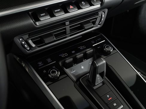 Used 2024 Porsche 911 Carrera image 45