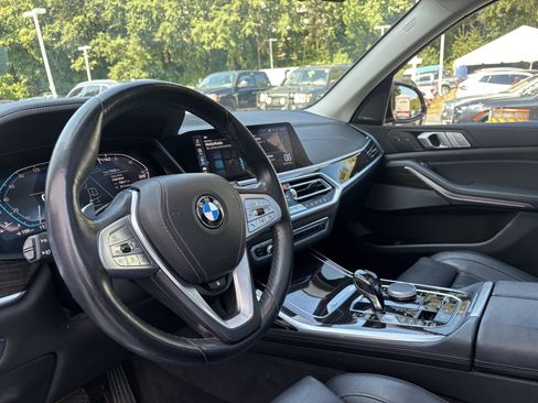 Used 2019 BMW X7 xDrive50i w/ Premium Package AWD/4WD image 19
