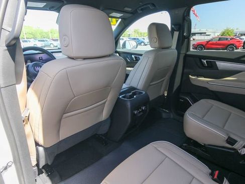 New 2026 Buick Enclave Preferred w/ Power Package FWD image 26