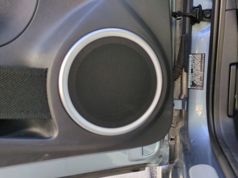 Used 2019 Volkswagen Beetle 2.0T S image 15