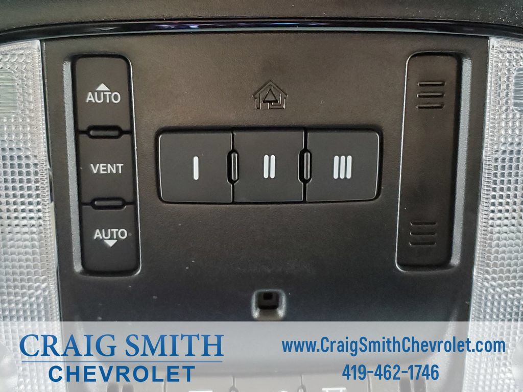Used 2025 Dodge Durango R/T AWD/4WD image 10