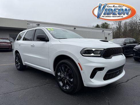 Used 2025 Dodge Durango GT image 1