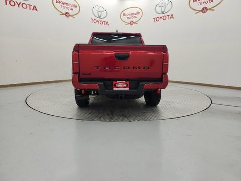 Certified 2026 Toyota Tacoma TRD Off-Road image 7