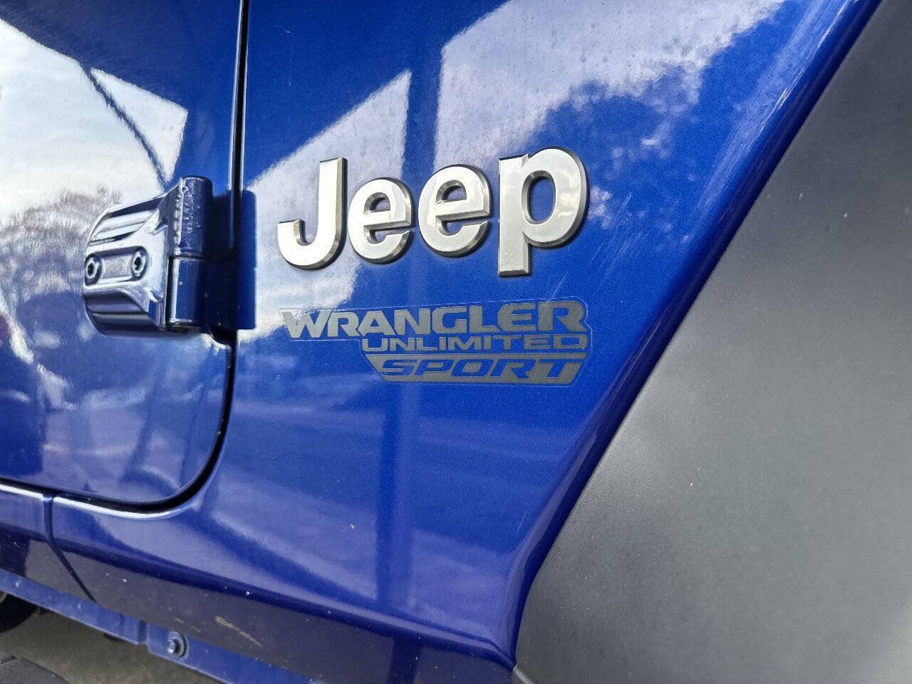 Used 2018 Jeep Wrangler Unlimited Sport AWD/4WD image 30