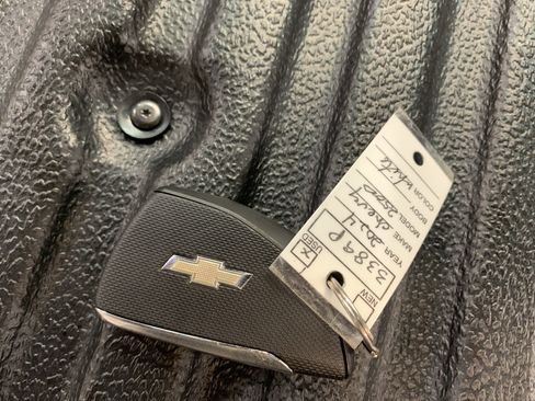 Used 2024 Chevrolet Silverado 2500 LT image 21