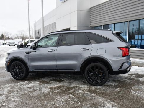 Used 2022 Kia Sorento SX image 3