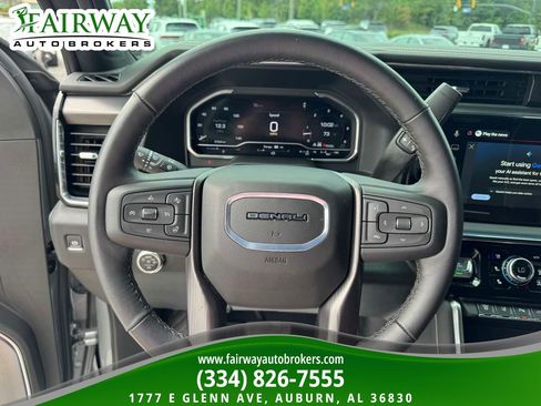 Used 2025 GMC Sierra 2500 Denali Ultimate w/ Max Trailering Package AWD/4WD image 18