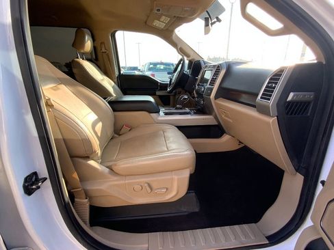 Used 2016 Ford F150 Lariat w/ Equipment Group 501A Mid image 21