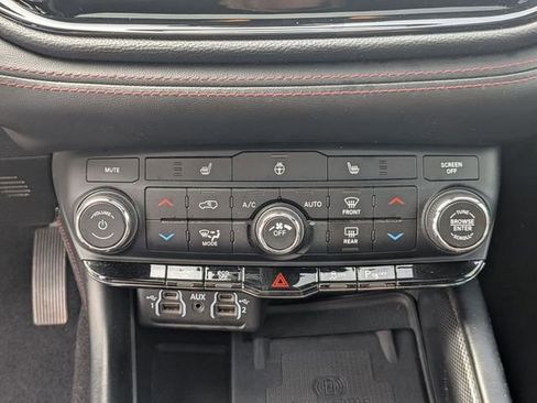 Used 2021 Dodge Durango R/T AWD/4WD image 22