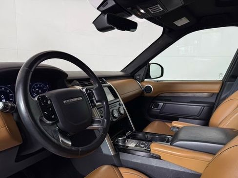 Certified 2019 Land Rover Discovery HSE Luxury image 33