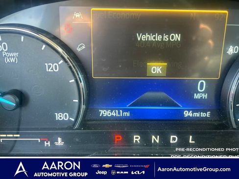 Used 2021 Ford Escape SE w/ SE Sport Appearance Package FWD image 1