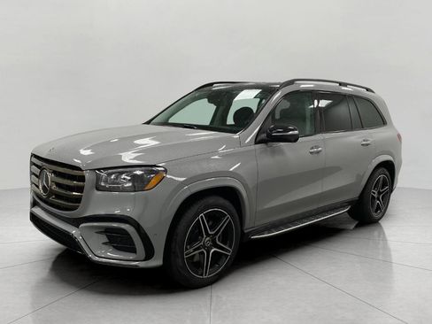 New 2026 Mercedes-Benz GLS 450 4MATIC image 10