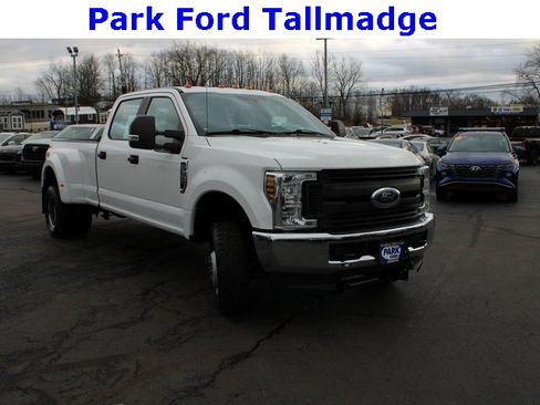 Used 2019 Ford F350 XL w/ Power Equipment Group image 8
