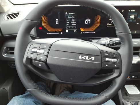 New 2026 Kia K4 GT-Line Turbo FWD image 22