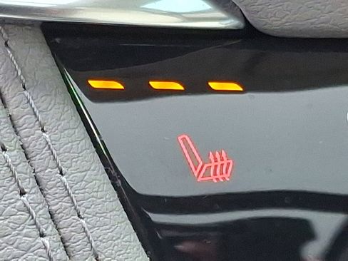 Used 2023 Cadillac XT5 Premium Luxury image 26