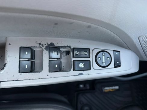Used 2020 Hyundai Elantra SEL FWD image 24