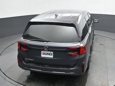 Used 2025 Honda Odyssey EX-L image 26