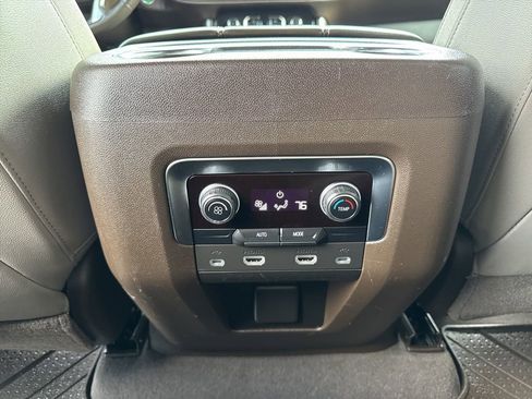 Used 2021 Chevrolet Tahoe Z71 w/ Rear Media and Nav Package AWD/4WD image 31