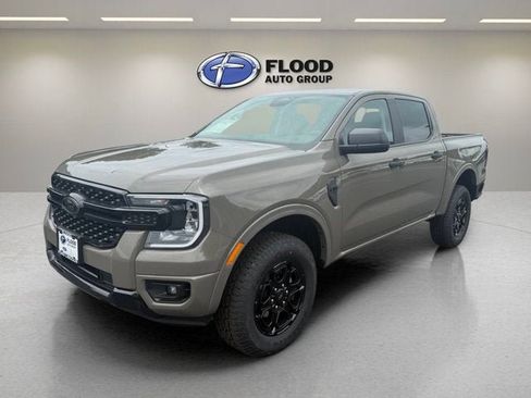 New 2026 Ford Ranger XLT w/ Black Appearance Package AWD/4WD image 3