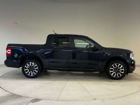 Used 2022 Ford Maverick Lariat w/ Lariat Luxury Package image 7