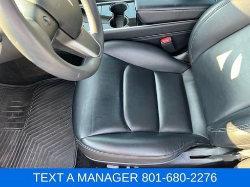 Used 2020 Tesla Model 3 Standard Range RWD image 18