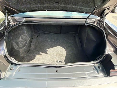 Used 2019 Dodge Challenger SRT Hellcat Redeye image 24