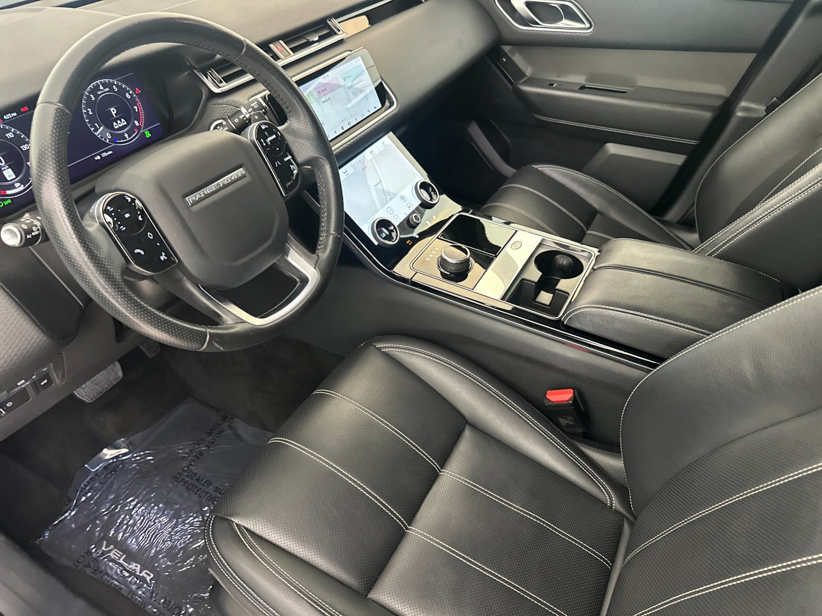 Used 2019 Land Rover Range Rover Velar S AWD/4WD image 10