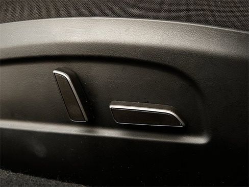 Used 2025 Tesla Model 3 Long Range image 25