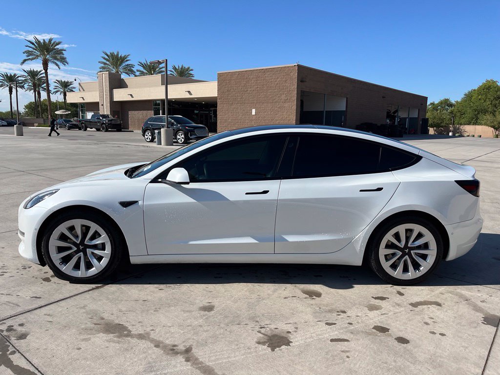 Used 2022 Tesla Model 3 Long Range AWD/4WD image 8