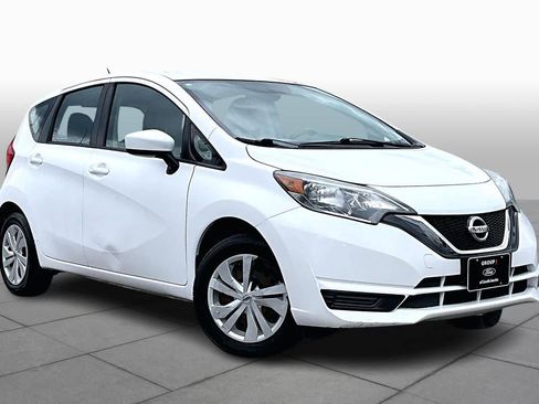 Used 2017 Nissan Versa Note SV image 3