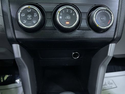 Used 2014 Subaru Forester 2.5i Premium w/ All-Weather Package image 22