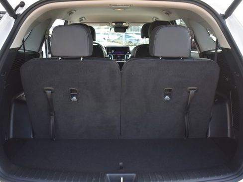 Used 2024 Kia Sorento EX image 19