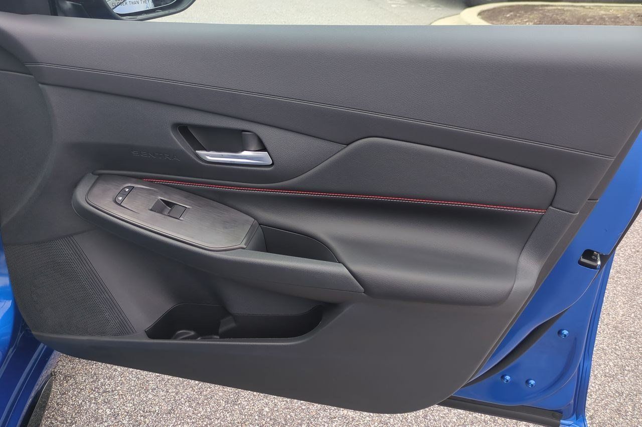 New 2026 Nissan Sentra SR w/ Floor Mat Package FWD image 35