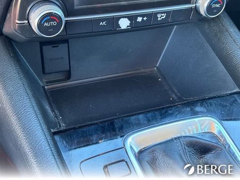 Used 2021 MAZDA CX-5 Touring image 27
