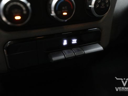 Used 2019 RAM 1500 Tradesman AWD/4WD image 23