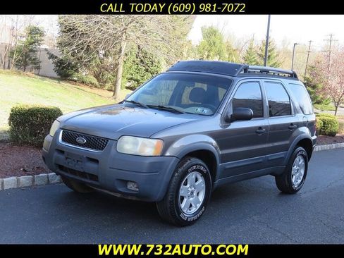 Used 2003 Ford Escape XLT image 1