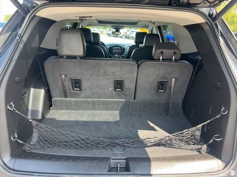Used 2019 Chevrolet Traverse Premier w/ Redline Edition AWD/4WD image 25