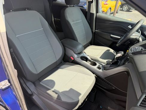Used 2014 Ford Escape SE w/ Equipment Group 201A FWD image 11