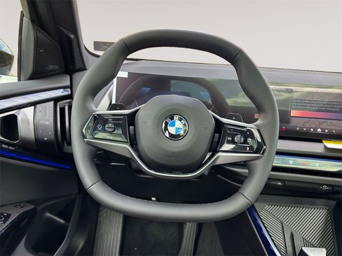 New 2026 BMW X3 xDrive30 w/ Premium Package image 12