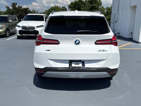New 2026 BMW X3 xDrive30i w/ Premium Package AWD/4WD image 4