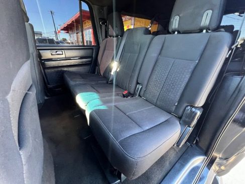 Used 2016 Ford Expedition EL XL image 11