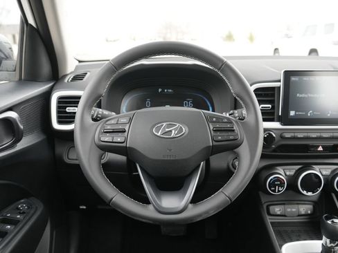 New 2026 Hyundai Venue SEL image 15
