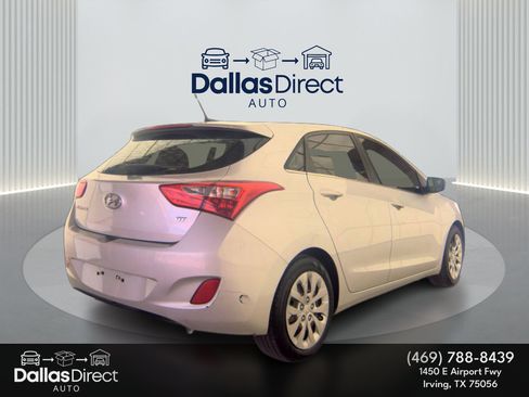 Used 2016 Hyundai Elantra GT FWD image 6