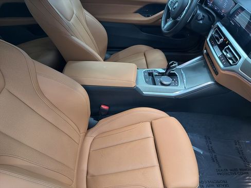 Used 2023 BMW M440i Convertible w/ Premium Package image 23